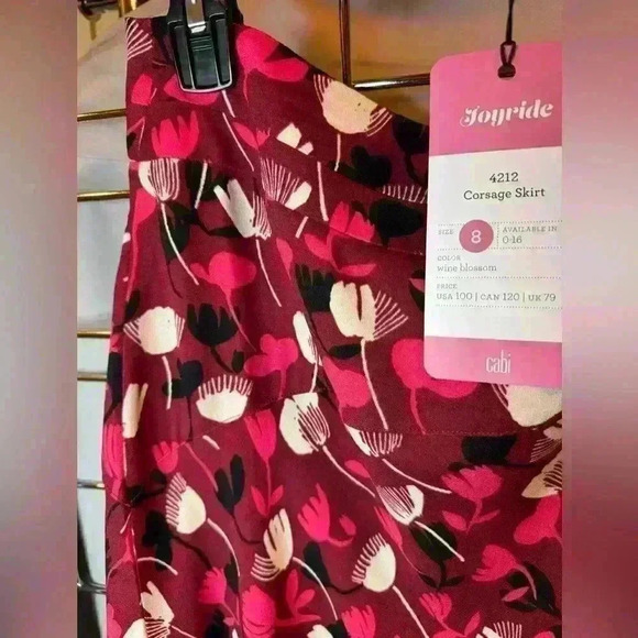 CAbi Dresses & Skirts - NWT Cabi Corsage skirt